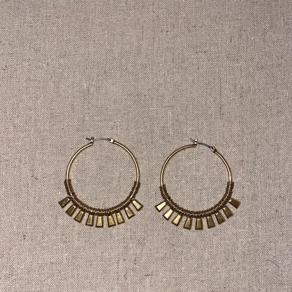 Stella & dot hoop earrings